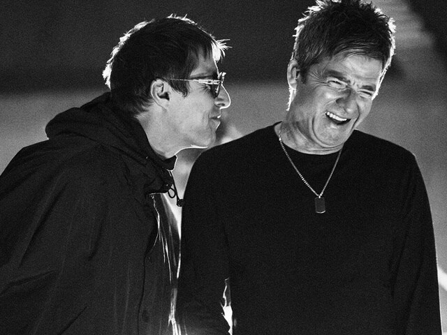 Throw a Champagne Supernova on the Wonderwall